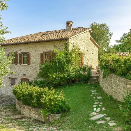 Holiday home Belvilla By Oyo Calfattore Duca Federico Belforte all'Isauro